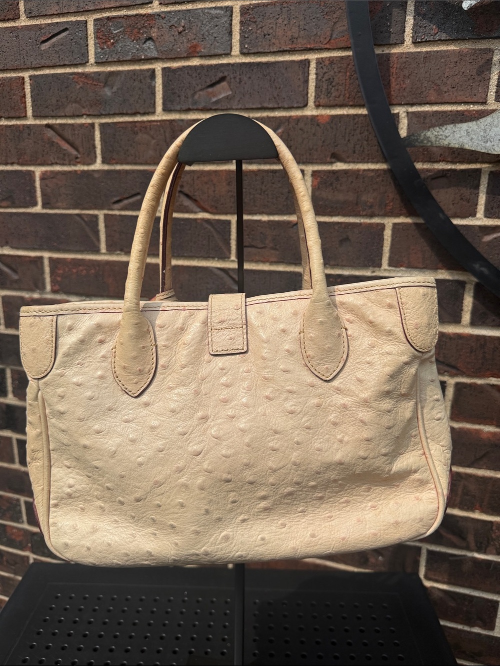 Dooney & Bourke Ostrich Embossed Leather Satchel Tote Push Lock - Picture 3 of 15